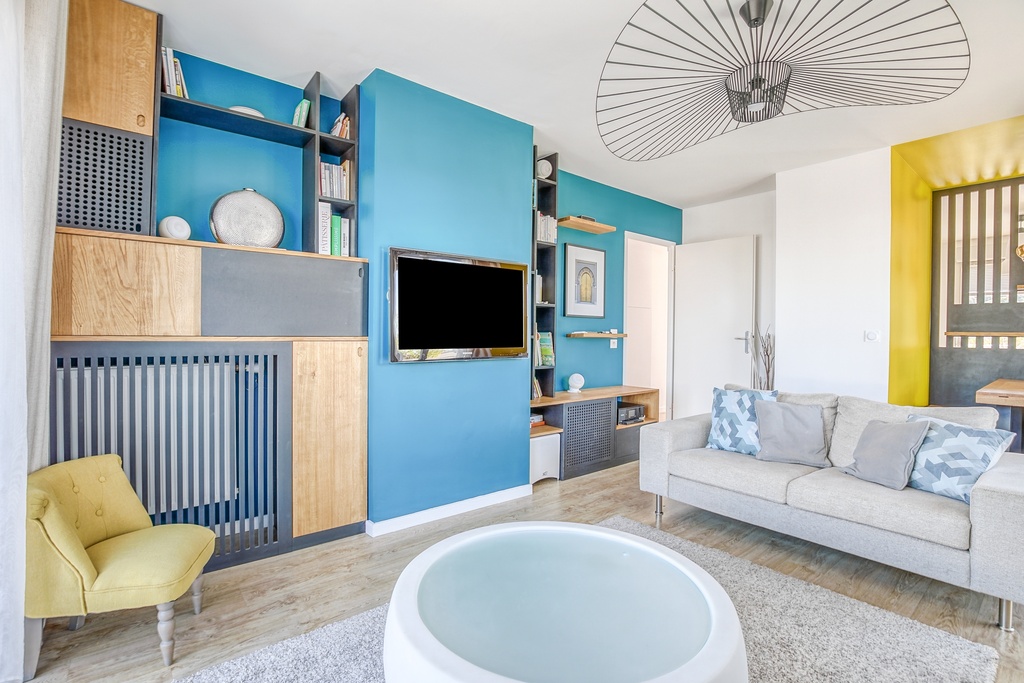 Détail de mobilier sur mesure en bois