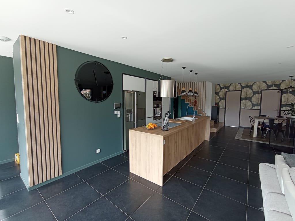 Agencement de séjour à Saint-André-de-Cubzac, architecture d'intérieur, rénovation maison individuelle, rénovation séjour, rénovation cuisine, optimisation d'espaces, suivi des travaux, agencement d'intérieur, aménagement d'intérieur, architecte d'intérieur gironde, architecte d'intérieur saint andré de cubzac, escalier sur-mesure, mobilier sur-mesure, surélévation maison individuelle